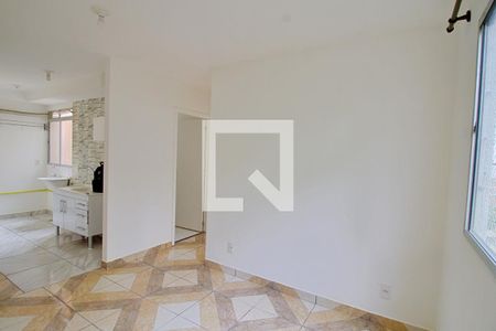 Sala  de apartamento para alugar com 2 quartos, 40m² em Jardim Umarizal, São Paulo