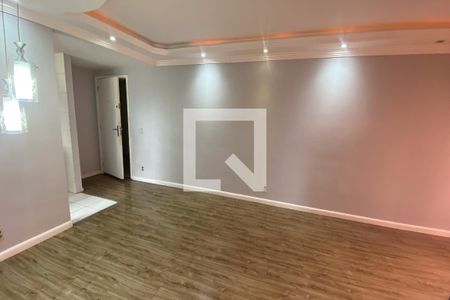 Sala de apartamento para alugar com 3 quartos, 76m² em Centro, Duque de Caxias