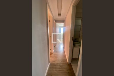 Corredor de apartamento para alugar com 3 quartos, 76m² em Centro, Duque de Caxias