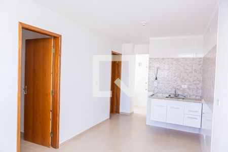 Cozinha  de apartamento para alugar com 2 quartos, 36m² em Vila Sao Francisco (zona Leste), São Paulo