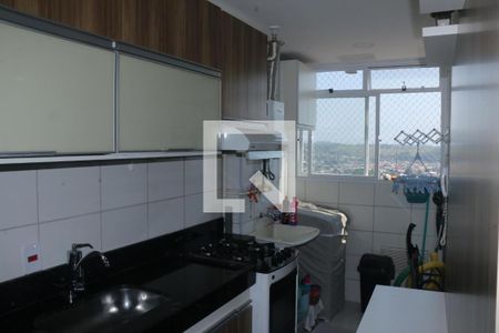 Cozinha de apartamento para alugar com 2 quartos, 48m² em Viga, Nova Iguaçu