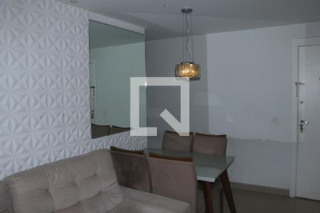 Sala de apartamento para alugar com 2 quartos, 48m² em Viga, Nova Iguaçu