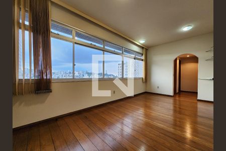 Sala de apartamento à venda com 2 quartos, 71m² em Santo Antônio, Belo Horizonte