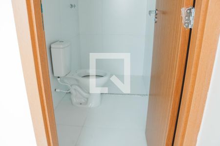 Banheiro da Suíte de apartamento à venda com 1 quarto, 41m² em Vila Mazzei, São Paulo