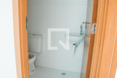 Banheiro de apartamento à venda com 1 quarto, 41m² em Vila Mazzei, São Paulo