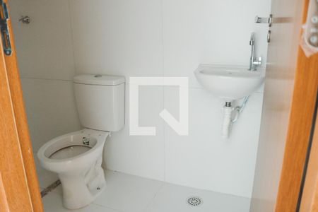 Banheiro de apartamento à venda com 1 quarto, 41m² em Vila Mazzei, São Paulo