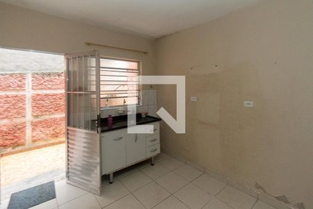 Cozinha de casa à venda com 3 quartos, 130m² em Jardim Adutora, São Paulo