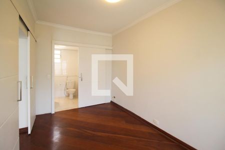 Quarto 1 de casa para alugar com 3 quartos, 200m² em Vila Nova Conceição, São Paulo