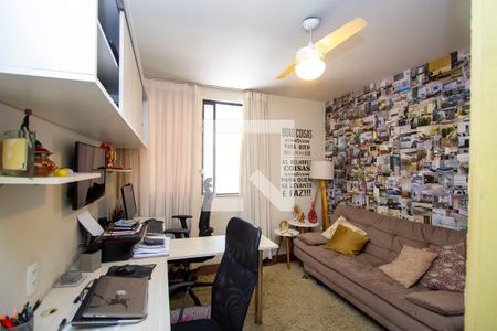 Quarto 1 de apartamento à venda com 3 quartos, 120m² em Santa Rosa, Niterói
