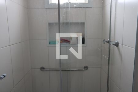 Apartamento à venda com 148m², 3 quartos e 4 vagas Apartamento à venda com 148m², 3 quartos e 4 vagasBanheiro da Suíte 2