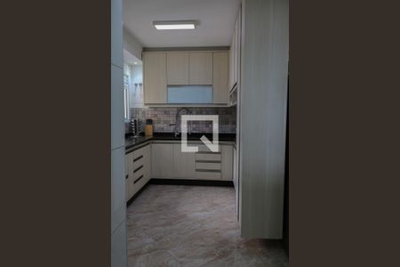 Apartamento à venda com 148m², 3 quartos e 4 vagas Apartamento à venda com 148m², 3 quartos e 4 vagasCozinha