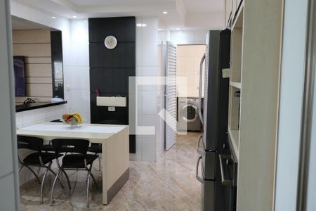 Apartamento à venda com 148m², 3 quartos e 4 vagas