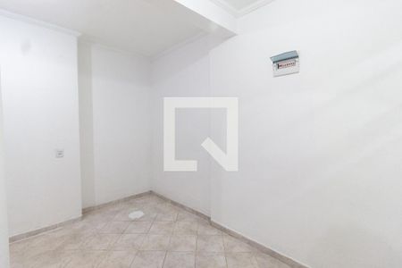 Quarto 2 de casa para alugar com 2 quartos, 55m² em Vila Amália (zona Norte), São Paulo