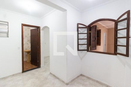 Quarto 2 de casa para alugar com 2 quartos, 55m² em Vila Amália (zona Norte), São Paulo