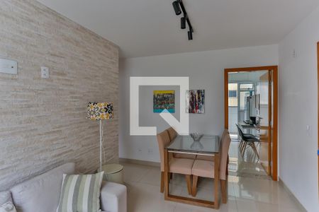 Sala de apartamento para alugar com 2 quartos, 130m² em Santa Tereza, Belo Horizonte