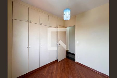 Quarto 1 de apartamento para alugar com 2 quartos, 90m² em Campo Belo, São Paulo