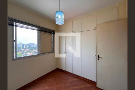Quarto 1 de apartamento para alugar com 2 quartos, 90m² em Campo Belo, São Paulo