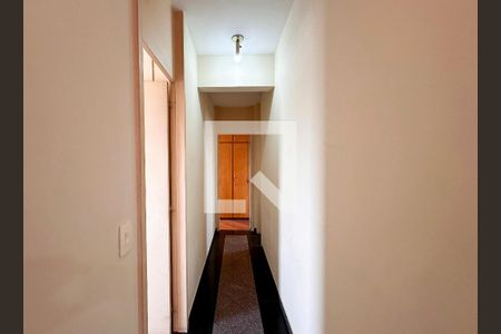 Corredor  de apartamento para alugar com 2 quartos, 90m² em Campo Belo, São Paulo