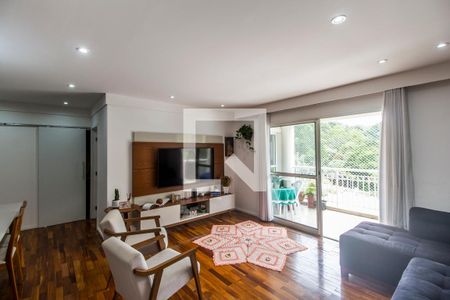 Sala de TV de apartamento à venda com 3 quartos, 110m² em Tamboré, Santana de Parnaíba