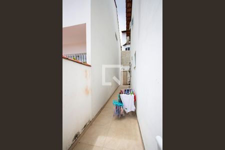 Casa à venda com 70m², 2 quartos e 1 vaga Casa à venda com 70m², 2 quartos e 1 vagaQuintal