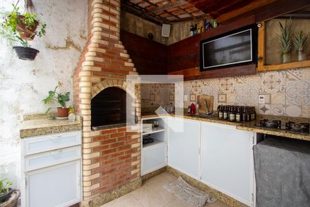 Casa à venda com 70m², 2 quartos e 1 vaga Casa à venda com 70m², 2 quartos e 1 vagaEspaço Gourmet