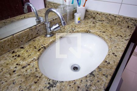 Casa à venda com 70m², 2 quartos e 1 vaga Casa à venda com 70m², 2 quartos e 1 vagaBanheiro do Quarto 1