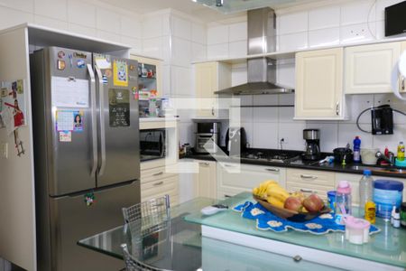 Apartamento à venda com 156m², 3 quartos e 2 vagas Apartamento à venda com 156m², 3 quartos e 2 vagasCozinha