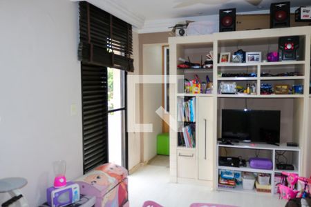 Apartamento à venda com 156m², 3 quartos e 2 vagas Apartamento à venda com 156m², 3 quartos e 2 vagasQuarto