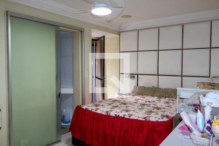 Apartamento à venda com 156m², 3 quartos e 2 vagas Apartamento à venda com 156m², 3 quartos e 2 vagasSuite 2