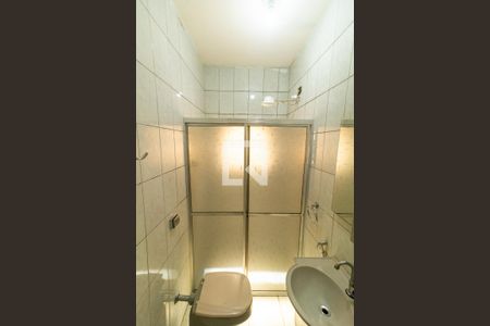 Casa à venda com 175m², 3 quartos e 2 vagas Casa à venda com 175m², 3 quartos e 2 vagasBanheiro de serviço