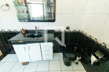 Casa à venda com 175m², 3 quartos e 2 vagas Casa à venda com 175m², 3 quartos e 2 vagasBanheiro da Suíte