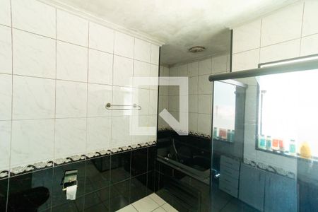 Casa à venda com 175m², 3 quartos e 2 vagas Casa à venda com 175m², 3 quartos e 2 vagasBanheiro da Suíte