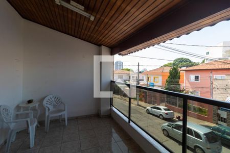 Varanda de casa à venda com 3 quartos, 175m² em Vila Guilhermina, São Paulo