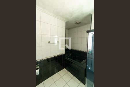 Casa à venda com 175m², 3 quartos e 2 vagas Casa à venda com 175m², 3 quartos e 2 vagasBanheiro da Suíte