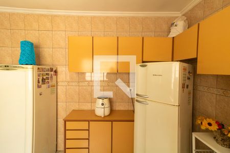 Casa à venda com 175m², 3 quartos e 2 vagas Casa à venda com 175m², 3 quartos e 2 vagasCozinha