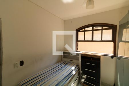 Casa à venda com 175m², 3 quartos e 2 vagas Casa à venda com 175m², 3 quartos e 2 vagasQuarto de Serviço