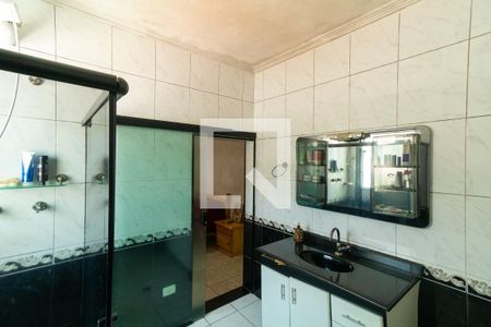 Casa à venda com 175m², 3 quartos e 2 vagas Casa à venda com 175m², 3 quartos e 2 vagasBanheiro da Suíte