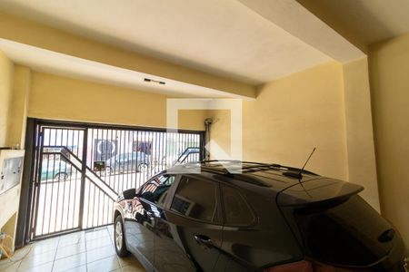 Casa à venda com 175m², 3 quartos e 2 vagas Casa à venda com 175m², 3 quartos e 2 vagasGaragem
