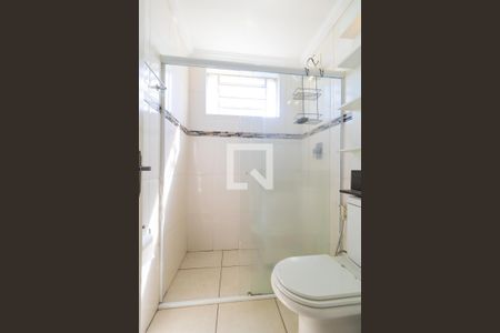 Banheiro de apartamento à venda com 2 quartos, 70m² em Jardim Chapadão, Campinas