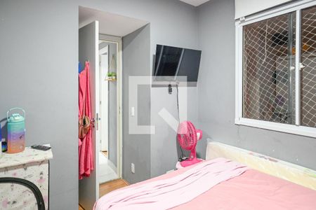 Quarto 2 de apartamento para alugar com 2 quartos, 32m² em Parque Fongaro, São Paulo