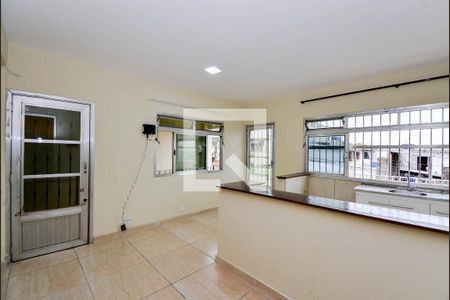 Sala de casa para alugar com 1 quarto, 38m² em Jardim Palmira, Guarulhos