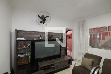 Sala de casa à venda com 2 quartos, 140m² em Parque Císper, São Paulo