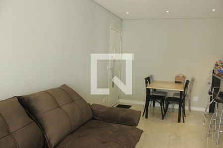 Sala de apartamento para alugar com 2 quartos, 58m² em Jardim Flor da Montanha, Guarulhos