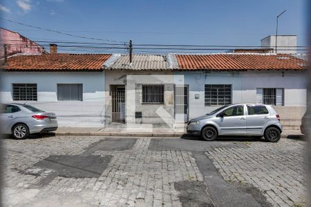 Vista da Sala  de casa para alugar com 2 quartos, 65m² em Vila Industrial, Mogi das Cruzes