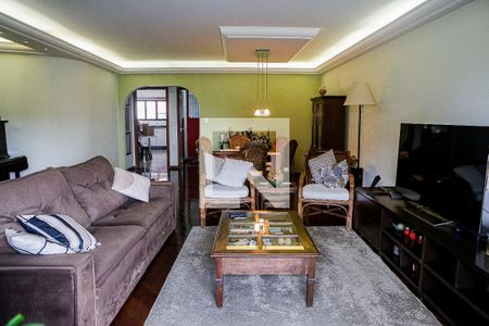 Apartamento à venda com 196m², 3 quartos e 2 vagas Apartamento à venda com 196m², 3 quartos e 2 vagasSala - Sala de Estar - Sala de Jantar