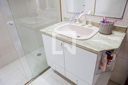 Apartamento à venda com 196m², 3 quartos e 2 vagas Apartamento à venda com 196m², 3 quartos e 2 vagasBanheiro da Suíte 3