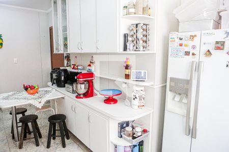 Apartamento à venda com 196m², 3 quartos e 2 vagas Apartamento à venda com 196m², 3 quartos e 2 vagasCozinha