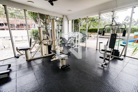 Apartamento à venda com 211m², 4 quartos e 3 vagas Apartamento à venda com 211m², 4 quartos e 3 vagasÁrea comum - Academia