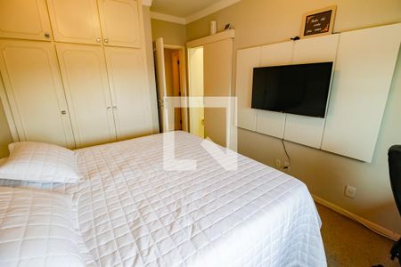 Apartamento à venda com 211m², 4 quartos e 3 vagas Apartamento à venda com 211m², 4 quartos e 3 vagasSuíte 1
