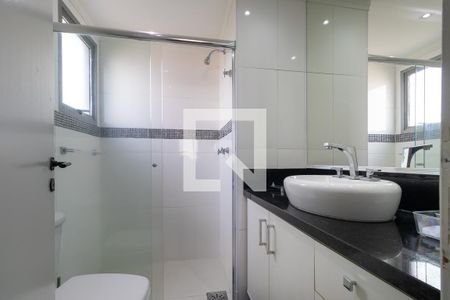 Banheiro da suíte de apartamento à venda com 3 quartos, 81m² em Ponte Preta, Campinas